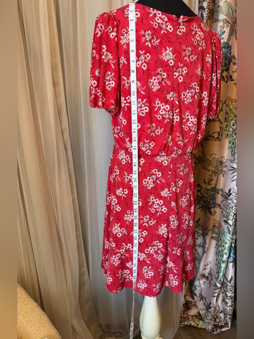 LOFT Floral Fit & Flare Dress Size 8 Raspberry Pink Puff Sleeve GUC - Picture 6 of 11